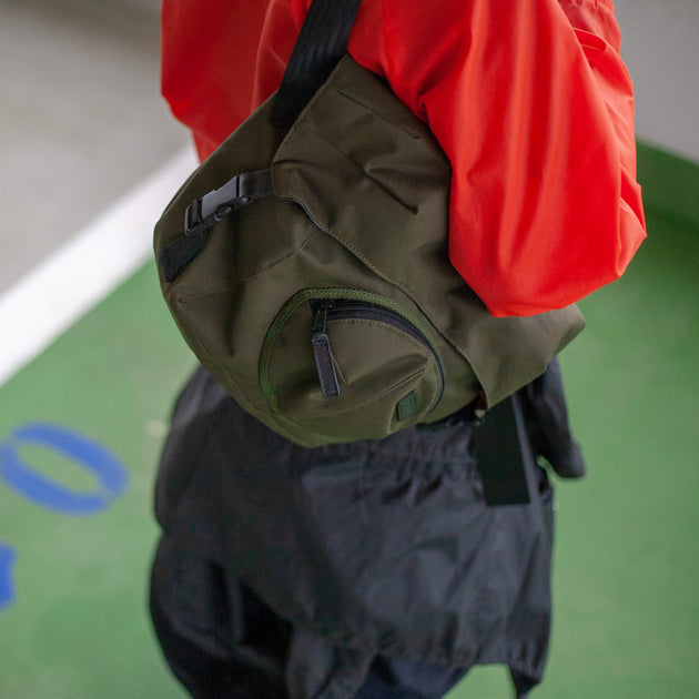 POKIT Utility Capsule M メッセンジャーバッグ PVC diaries blog | POKIT（ポキット）| Utility Capsule Medium