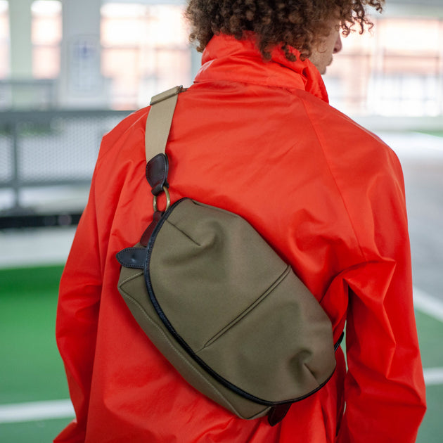 Buy Pokit CLASSIC SHOULDER CAPSULE sage green £295 – POKIT-shop